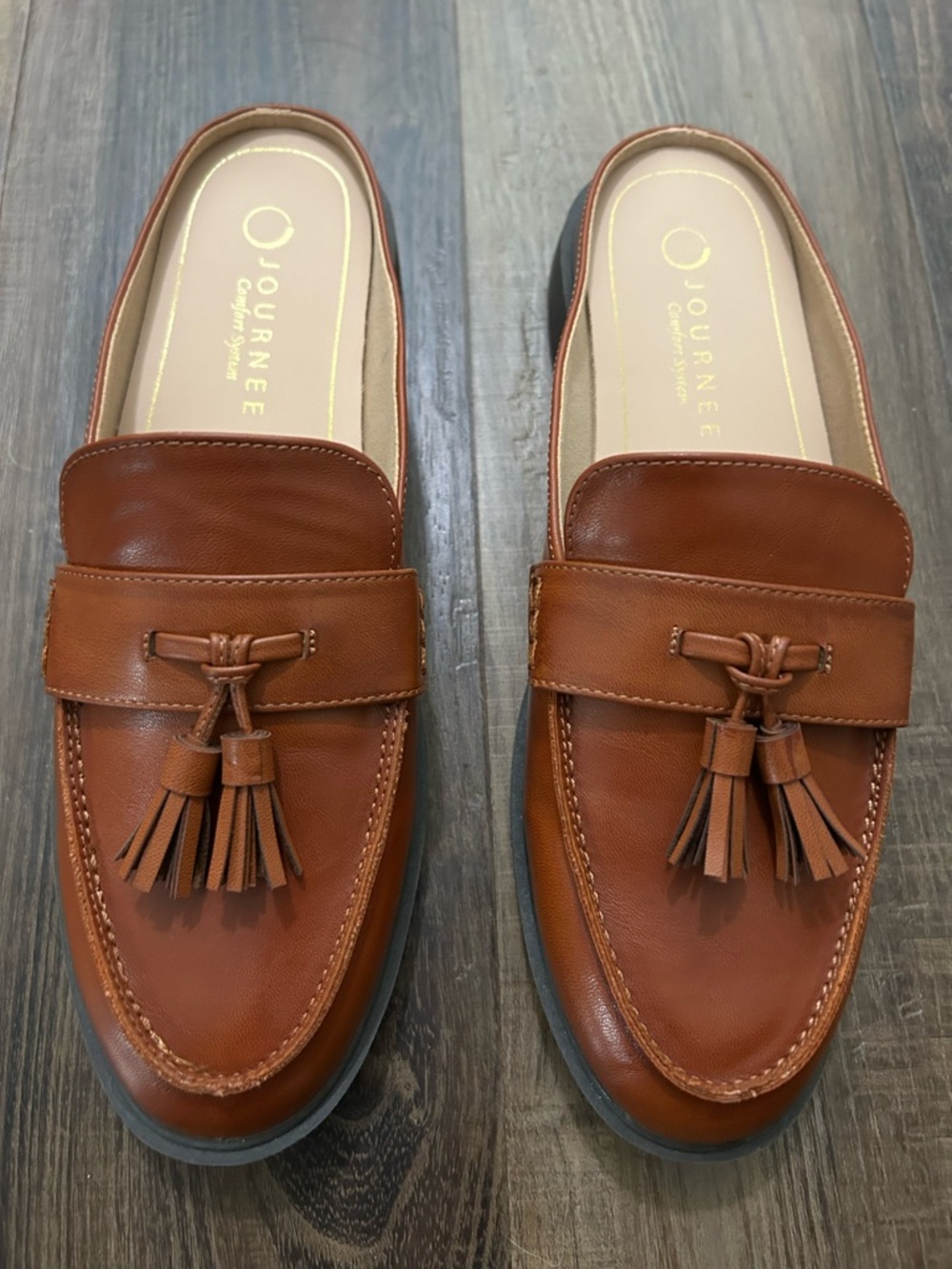 Journee Womens Collection Azura
Tassel Loafer Mules Cognac Size 7.5